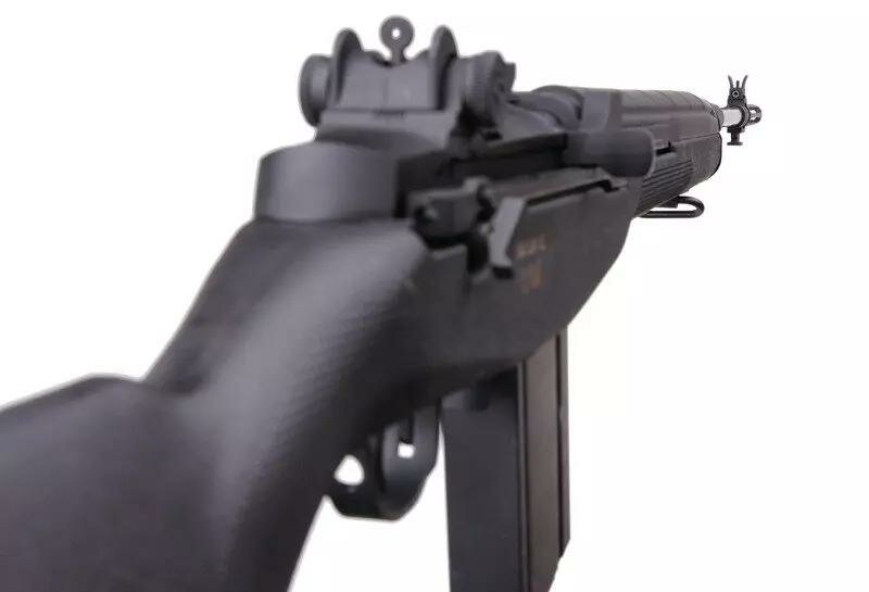 CM032 rifle replica - black