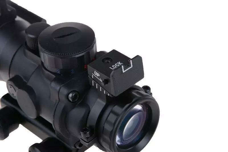 Rhino 4X32 Scope