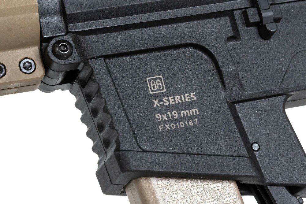 Specna Arms SA-FX01 FLEX&trade; HAL ETU&trade; 0.5J Half-Tan airsoft Carbine