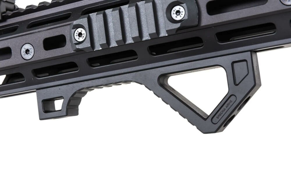 SPECNA ARMS  Daniel Defense&reg; RIS III 10.5&#039;&#039; SA-C27 CORE&trade; HAL ETU&trade; Gen.2  ZWART