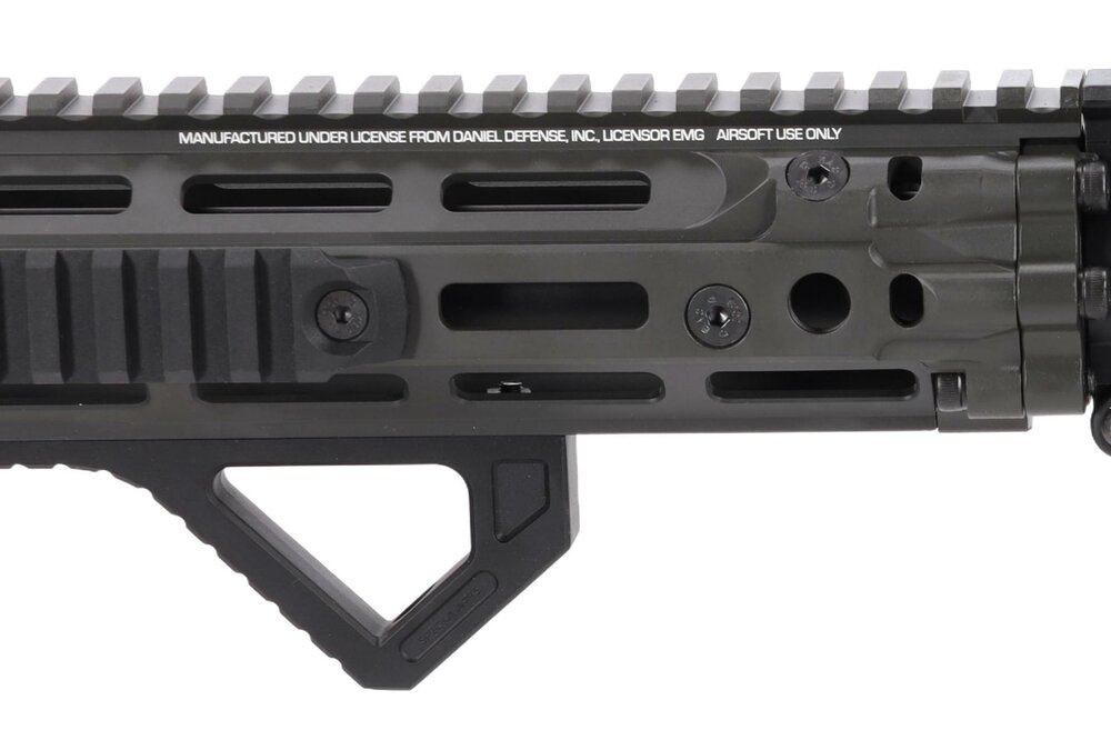 SPECNA ARMS Daniel Defense&reg; RIS III 10.5&#039;&#039; SA-E27 EDGE&trade; HAL 2&trade; ETU Gen. 2 Chaos Grey 