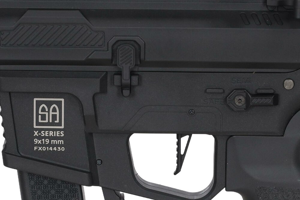 SPECNA ARMS  Gen.2 HAL1&trade; Easy Entry Box Kit with charger and battery pack 