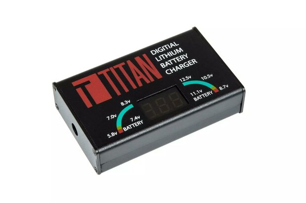 TITAN  Digital Charger - EU Plug